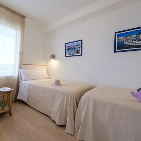 Ancora La Siesta Апарт-отель